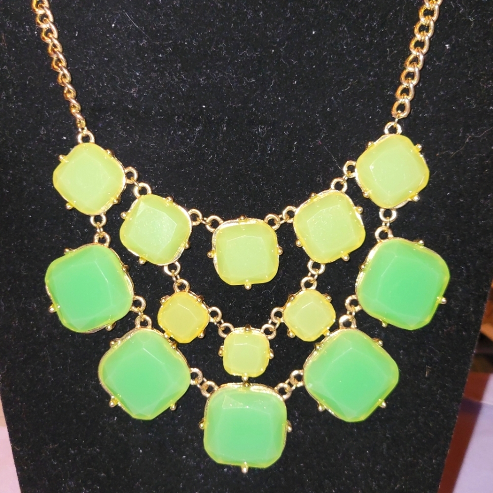 Green acrylic crystal statement necklace